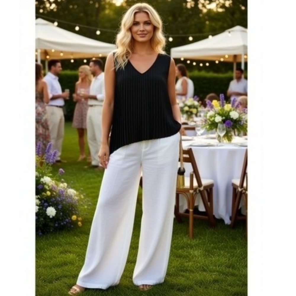 Michael Kors Womens Blouse Shirt Pleated Front Sleeveless CORE OF KORS Black M - Picture 6 of 7